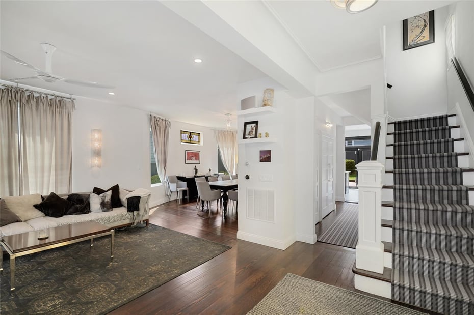 43 Rossmore Avenue Photo 2