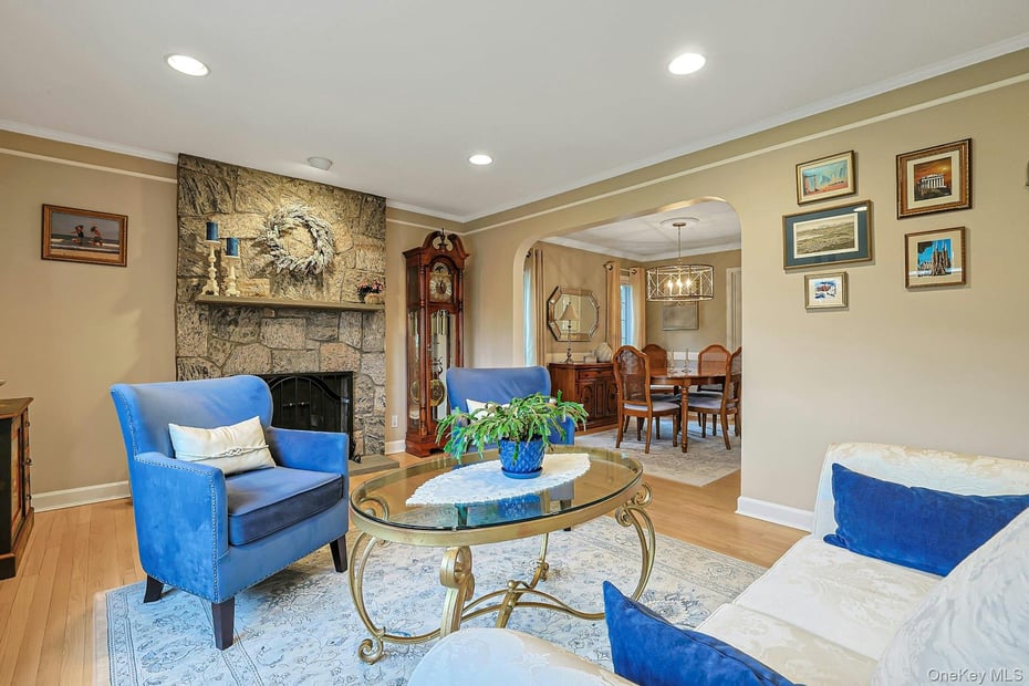 27 Longview Drive Photo 8
