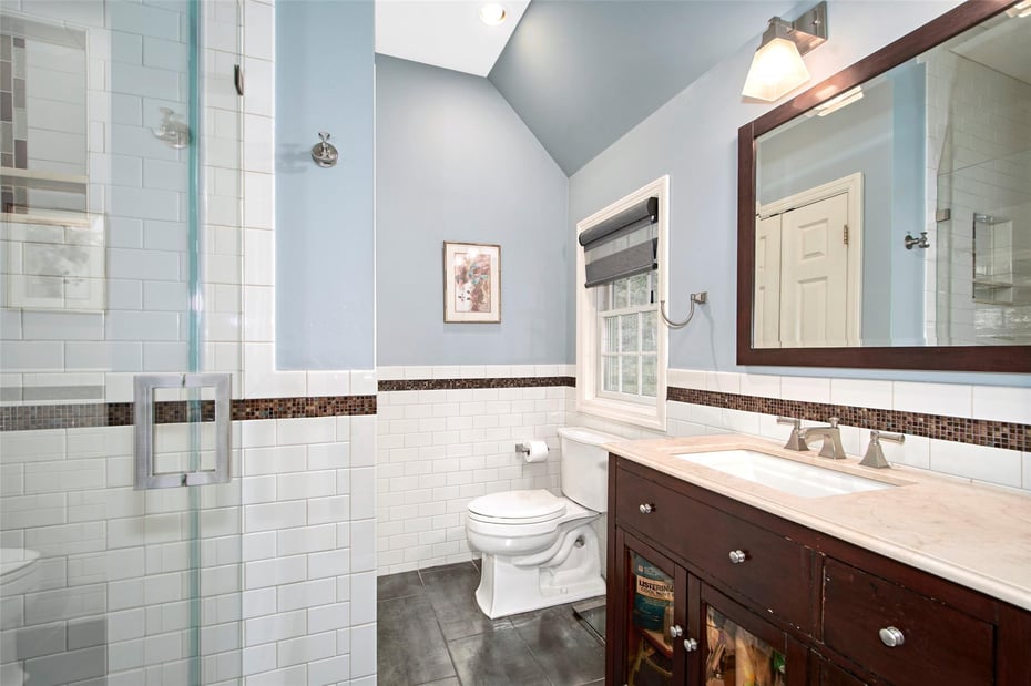 31 Wynnewood Road Photo 22