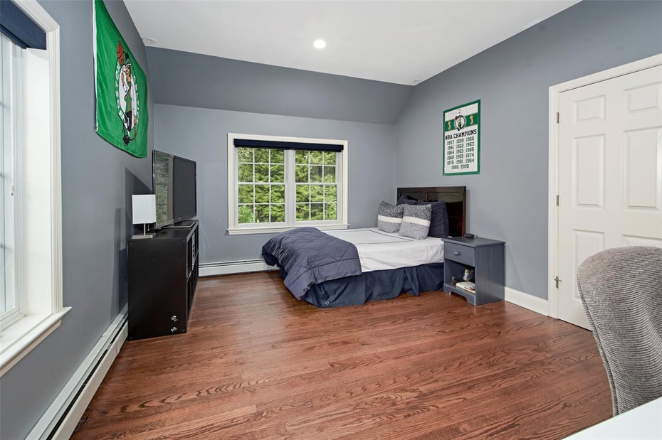 31 Wynnewood Road Photo 23