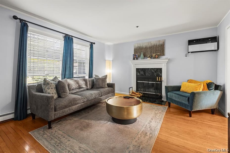 16 Stoneham Place Photo 8