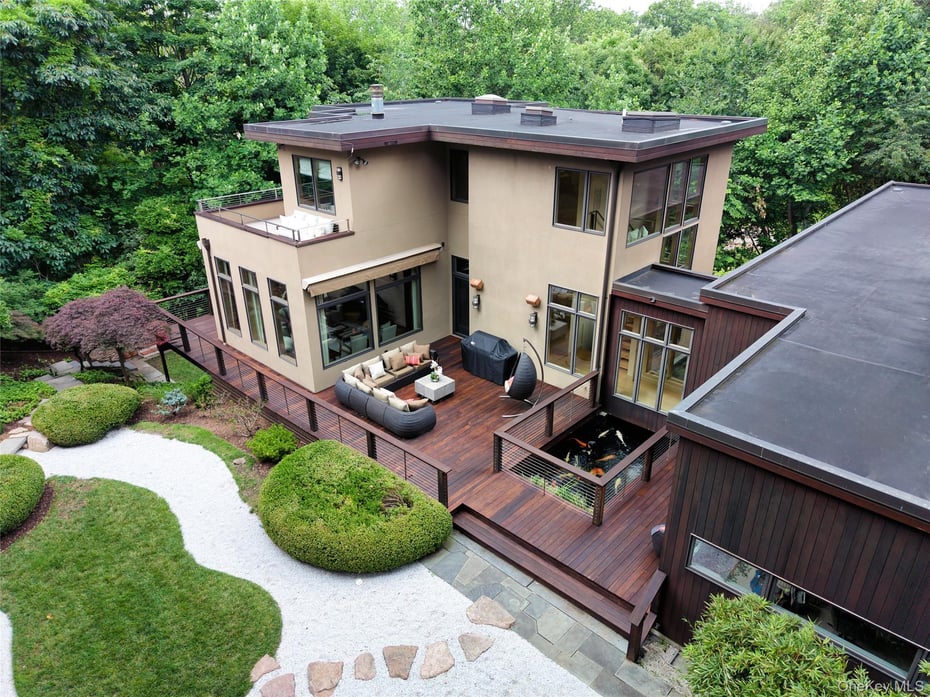 27 Castle Road Photo 22