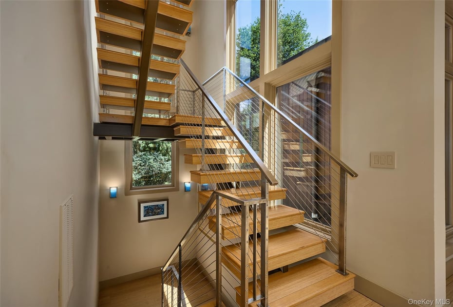 27 Castle Road Photo 20