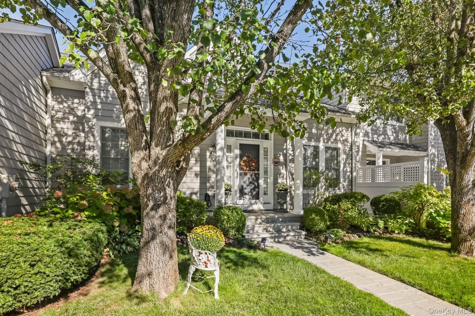 26 Club Court Photo 40