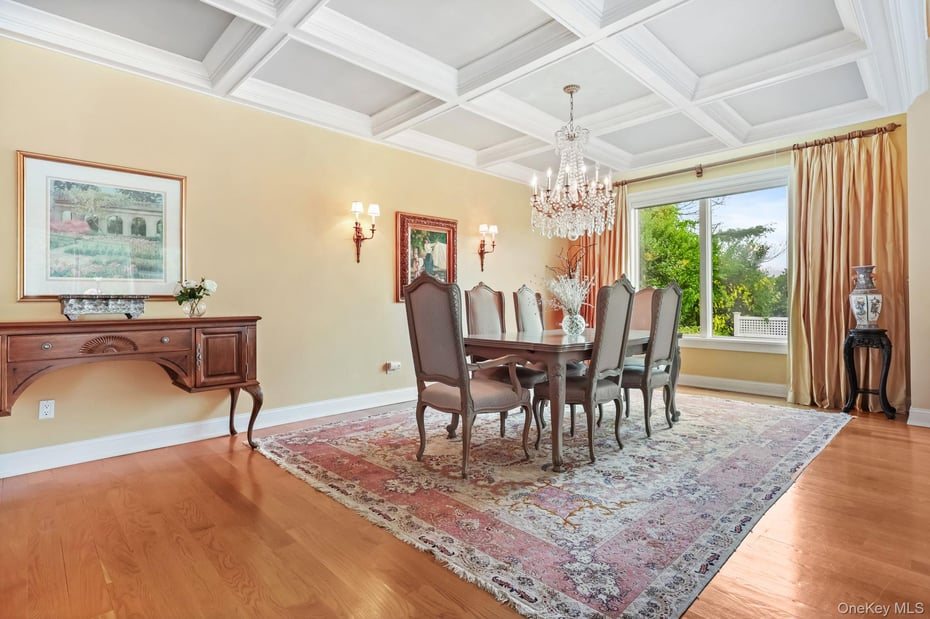 26 Club Court Photo 12