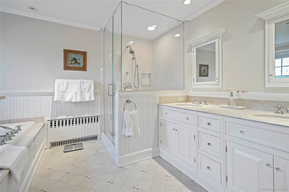 650 Ely Avenue Photo 17