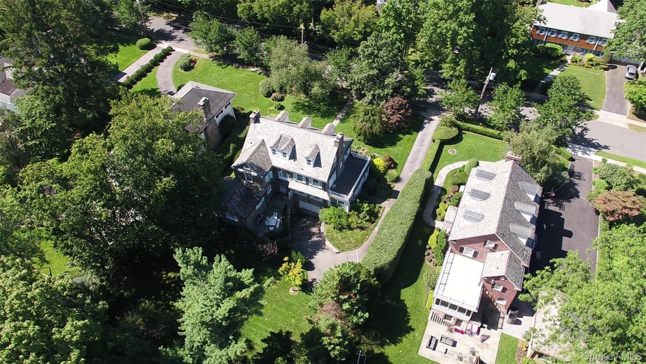 650 Ely Avenue Photo 36