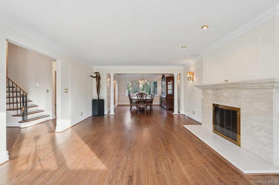 808 Wolfs Lane Photo 9