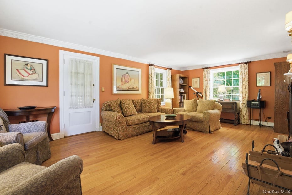 2 Turner Drive Photo 3