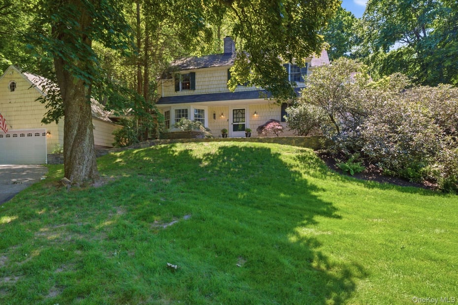 2 Turner Drive Photo 1
