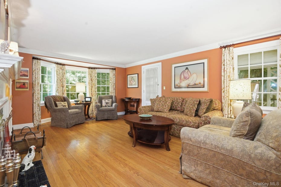2 Turner Drive Photo 5