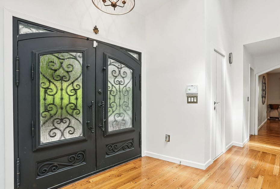 140 Powelton Circle Photo 4