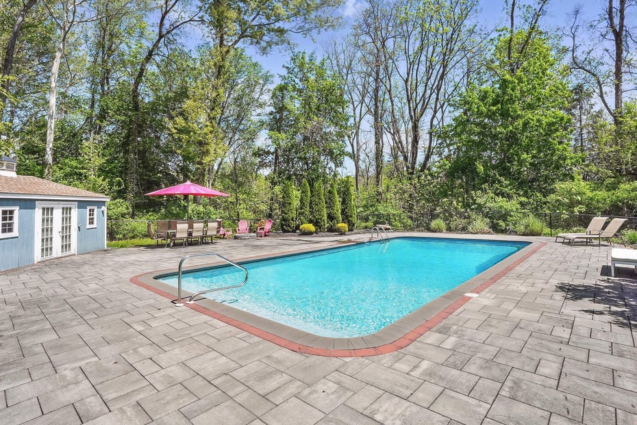 140 Powelton Circle Photo 36