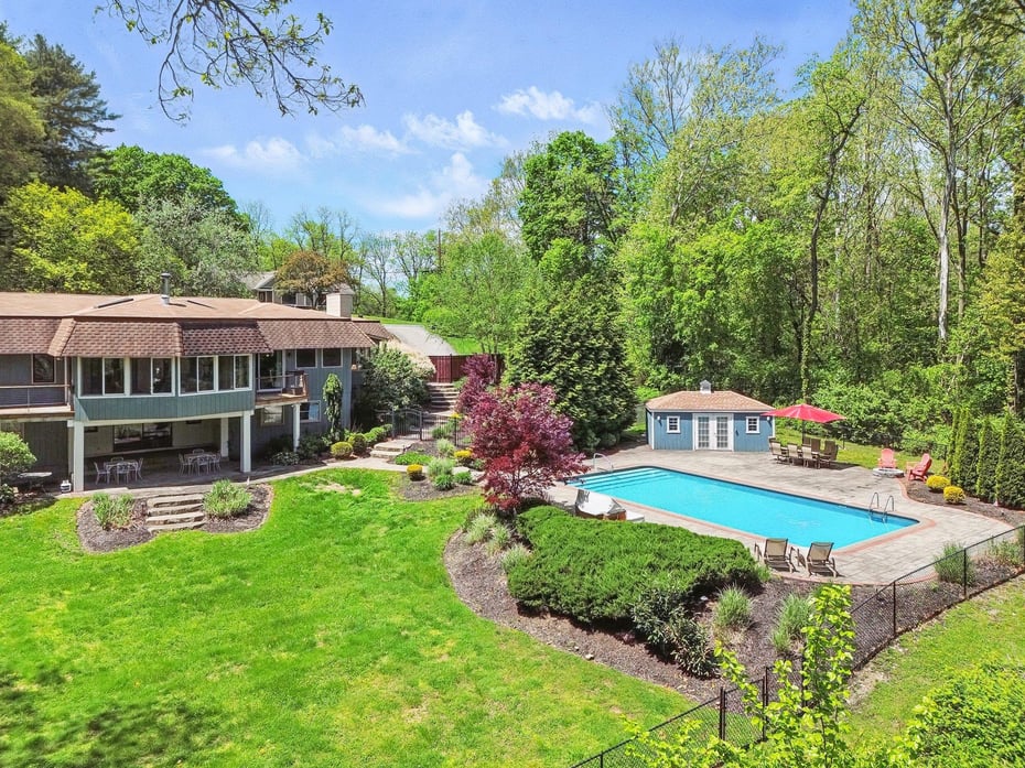 140 Powelton Circle Photo 33