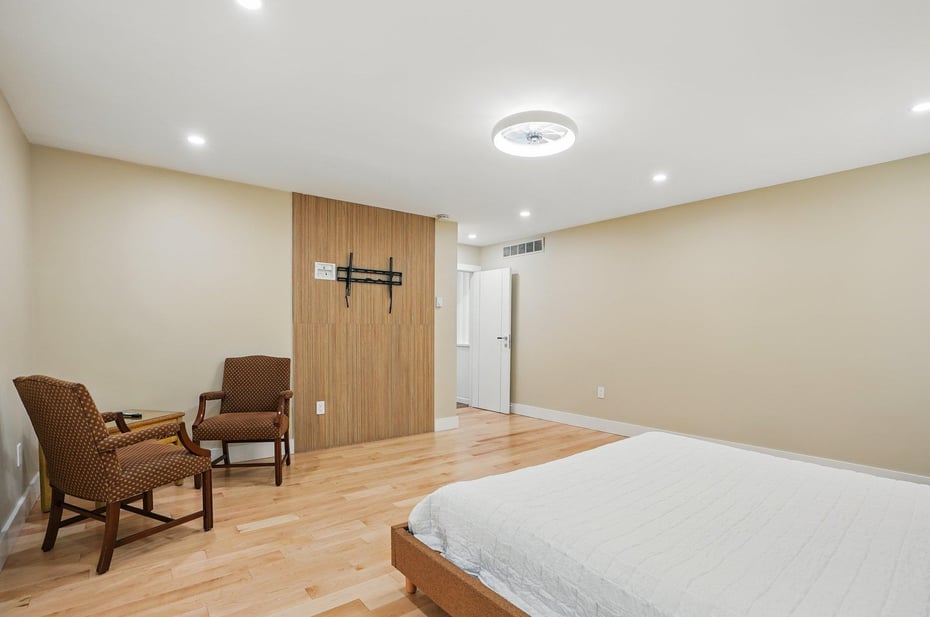 140 Powelton Circle Photo 17