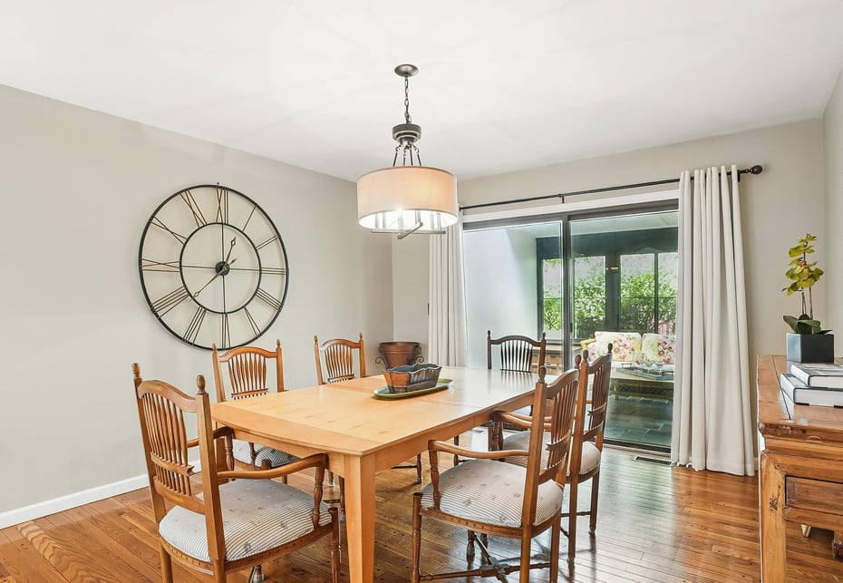 140 Powelton Circle Photo 10
