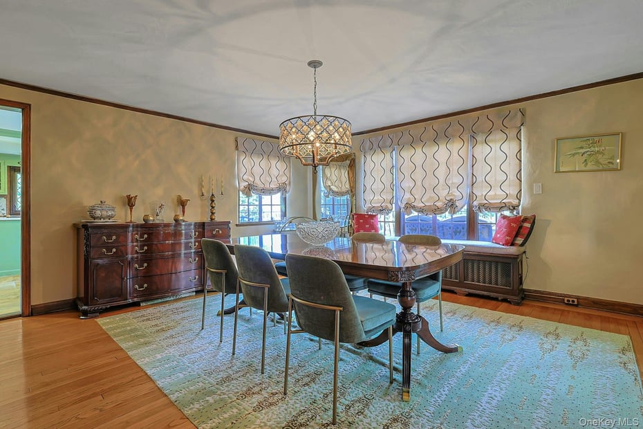 23 Forbes Boulevard Photo 12