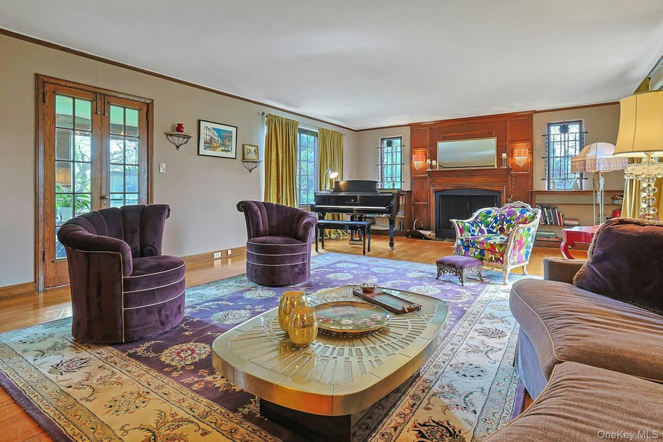 23 Forbes Boulevard Photo 8