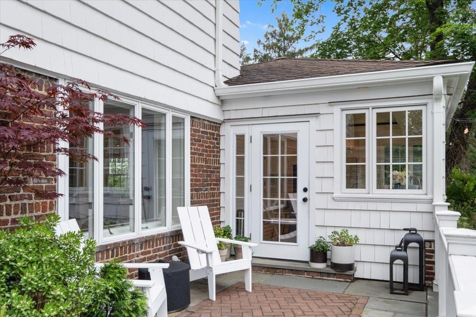 18 Woodbine Avenue Photo 33