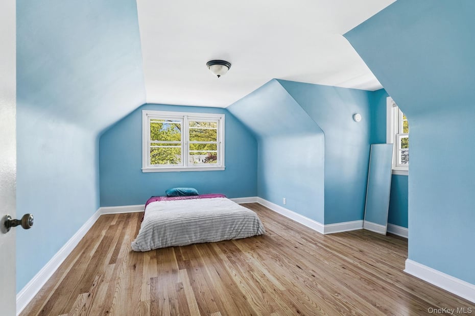 15 Homewood Road Photo 26