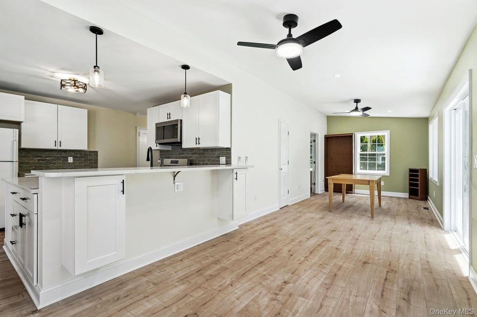 15 Homewood Road Photo 13