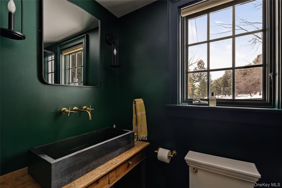 46 Collins Street Photo 26