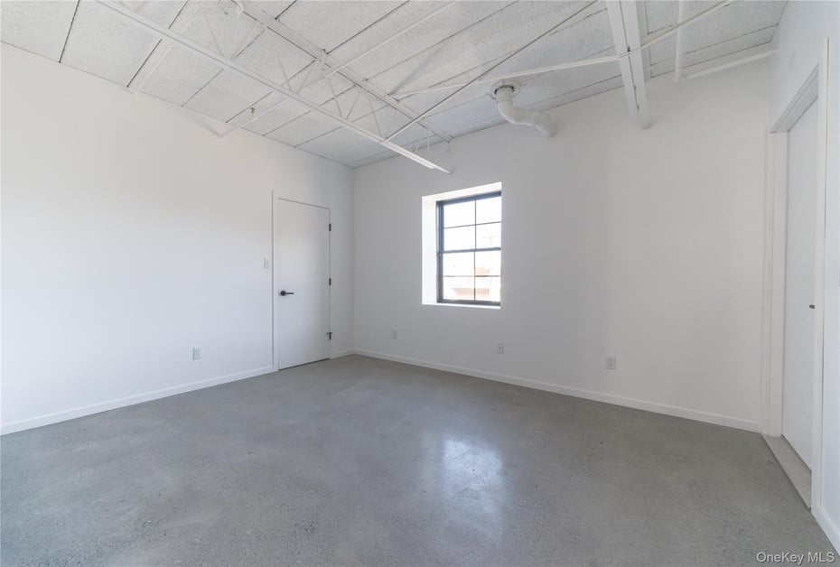 21 ---754 Green   Columbia Street Photo 23