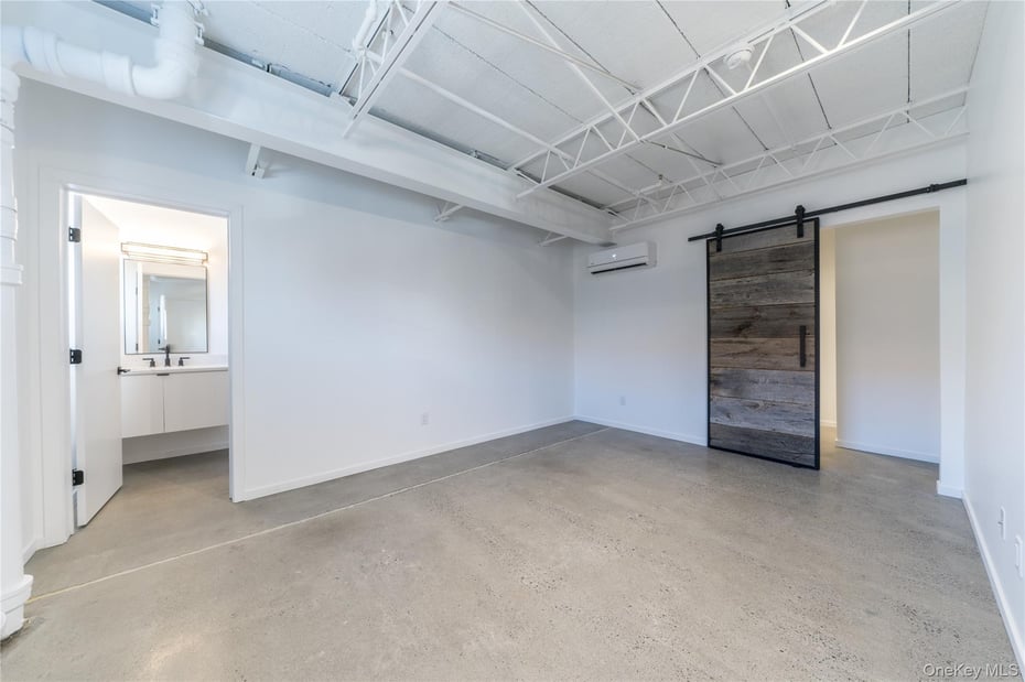 21 ---754 Green   Columbia Street Photo 12