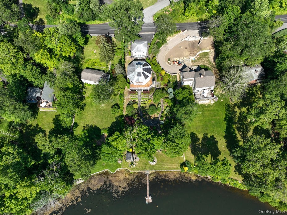 33 Truesdale Lake Drive Photo 9