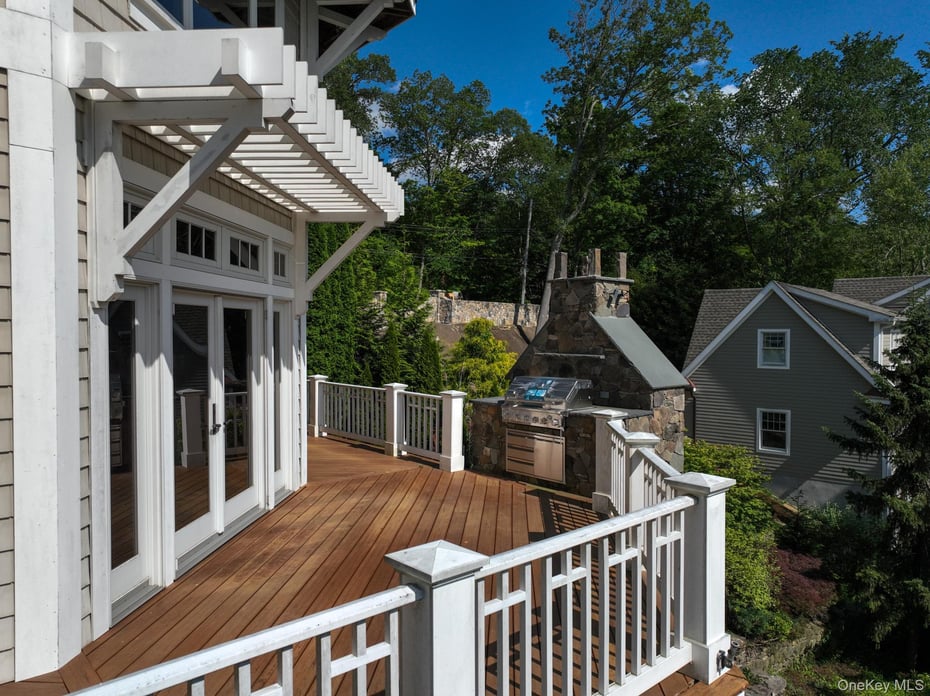 33 Truesdale Lake Drive Photo 6