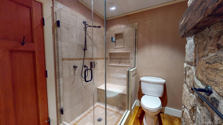 33 Truesdale Lake Drive Photo 34