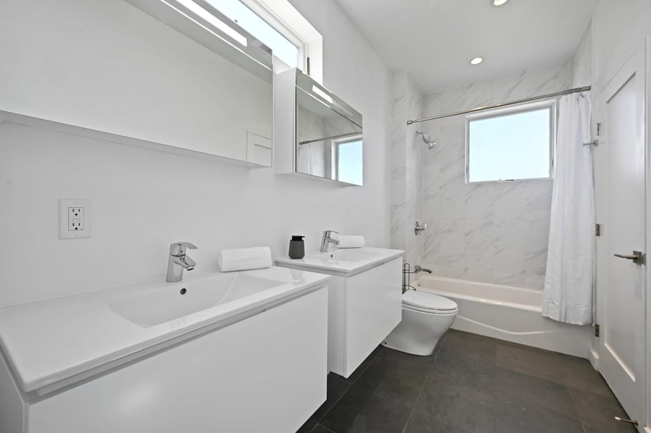 625 Davenport Avenue Photo 13