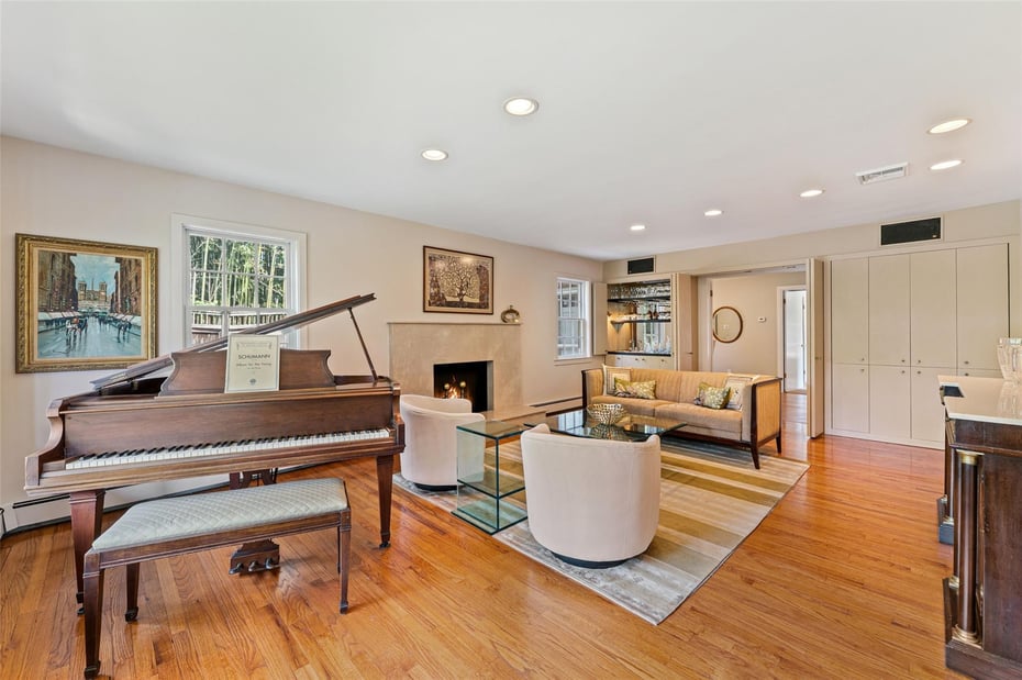 50 Burnside Drive Photo 1