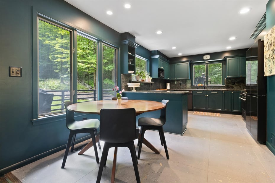 72 Chapel Road Photo 9