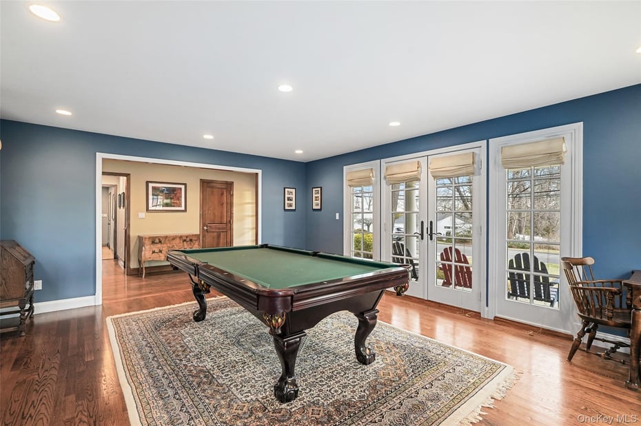 6 Old Oak Road Photo 6