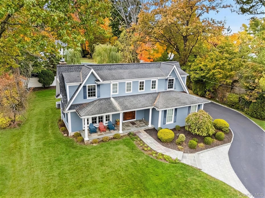 6 Old Oak Road Photo 2