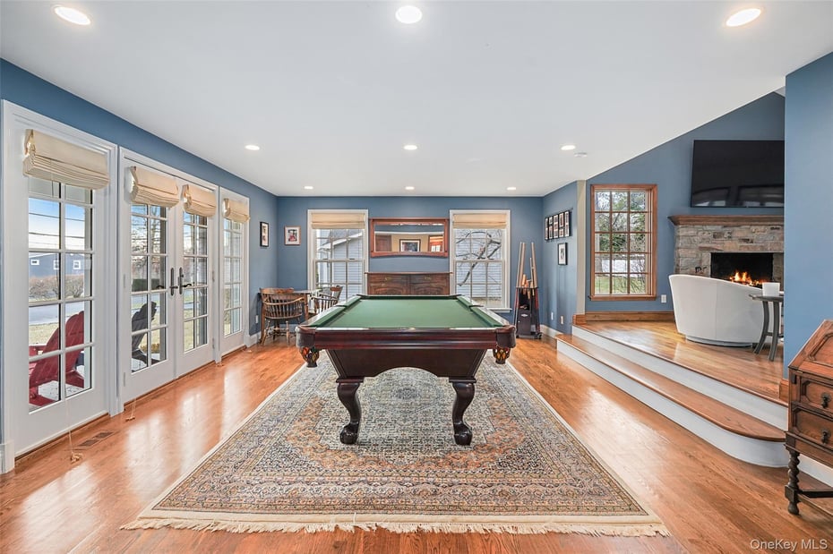 6 Old Oak Road Photo 5