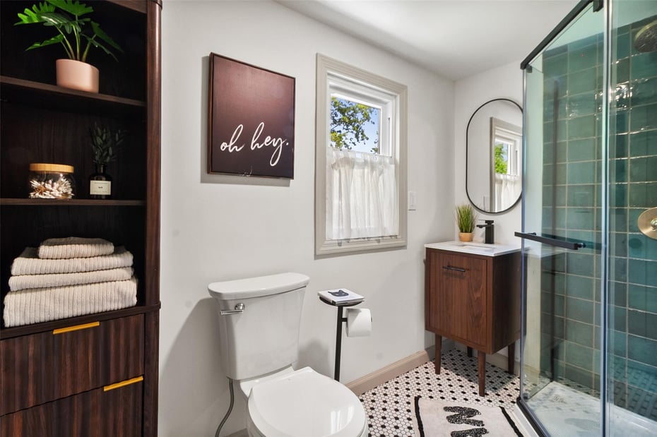 2 Honey Lane Photo 21