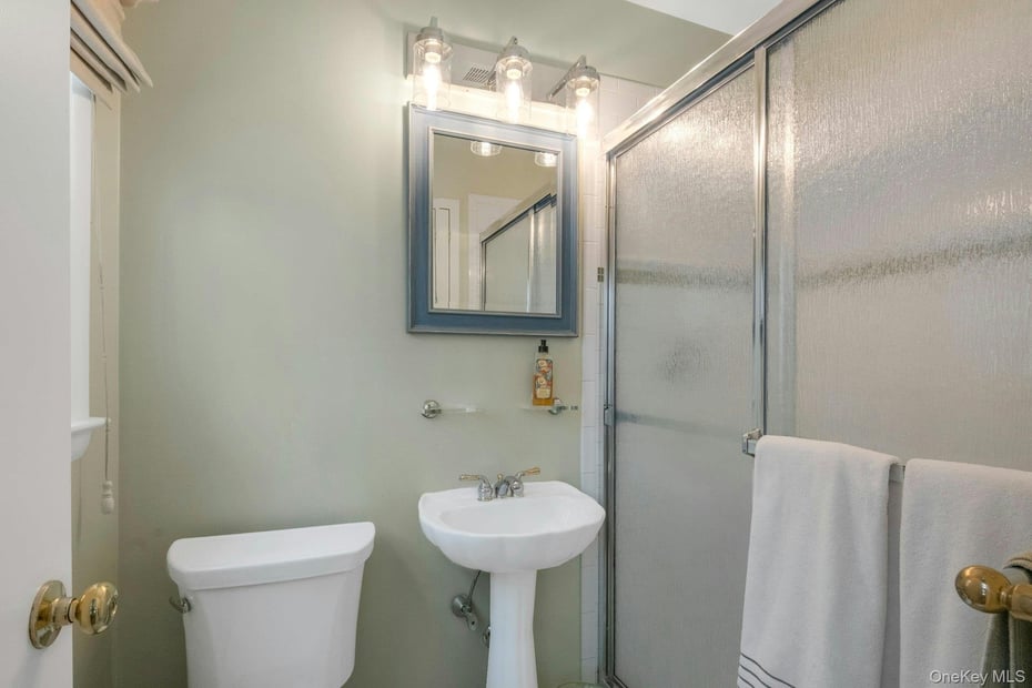 62 Whitson Road Photo 21