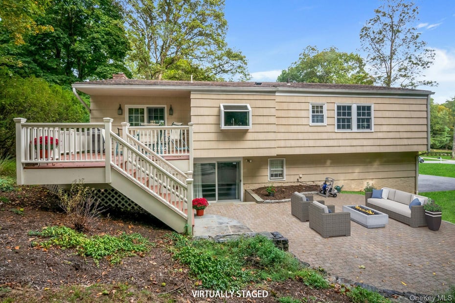 62 Whitson Road Photo 2