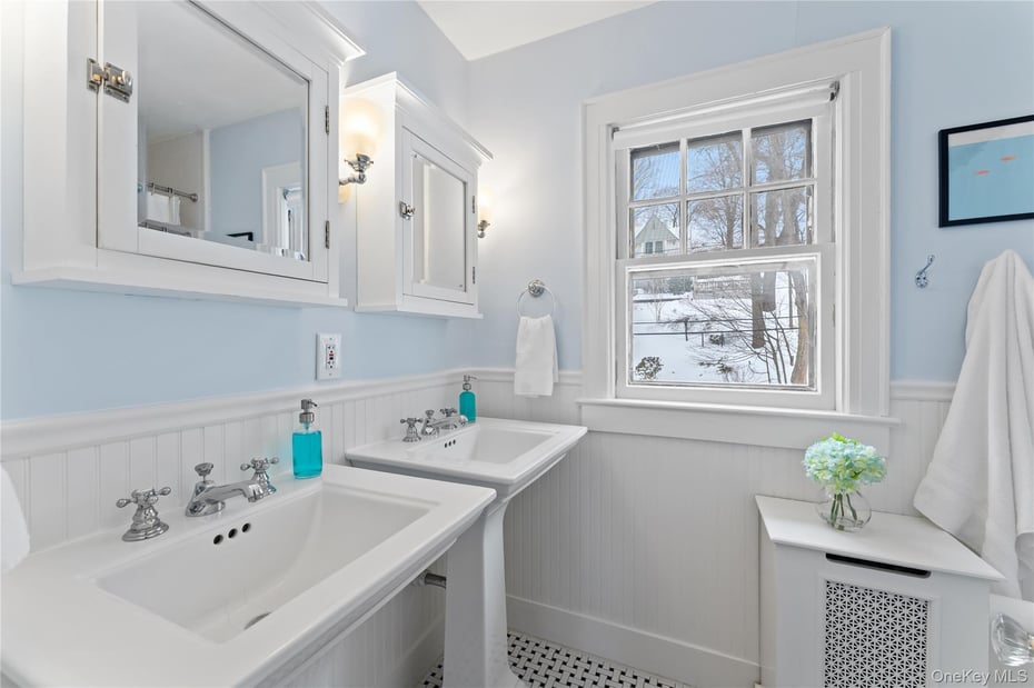 25 Croton Avenue Photo 20