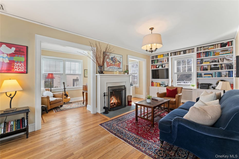 25 Croton Avenue Photo 5