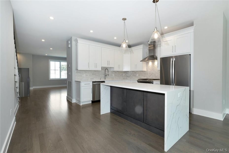40 Devoe Street  #B Photo 6