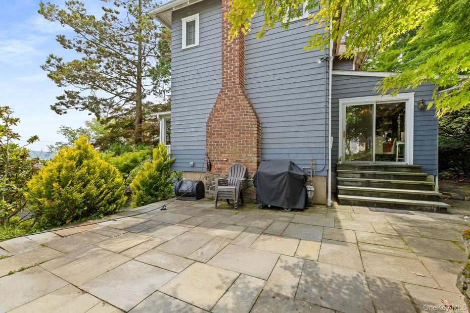 35 Upper Ritie Street Photo 6