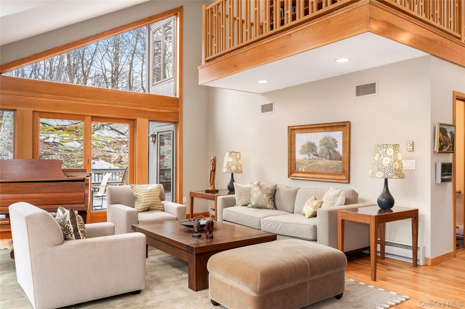 46 Oregon Road Photo 7