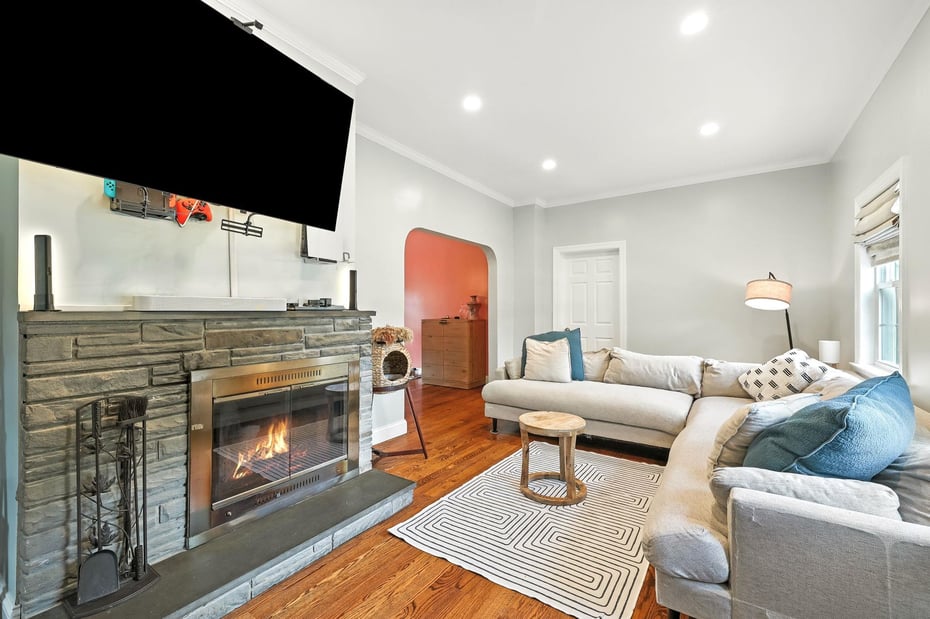 27 S Goodwin Avenue Photo 2