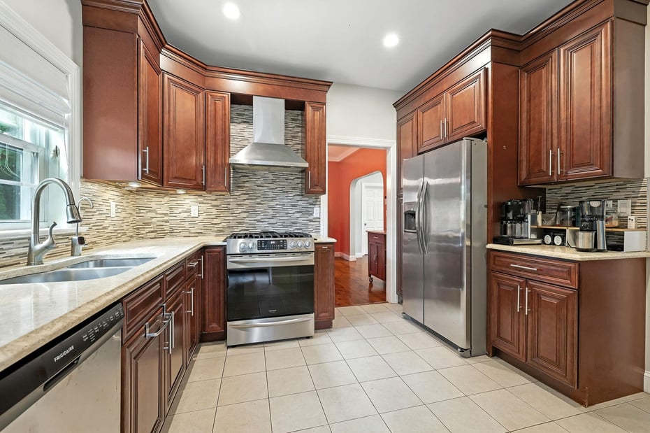 27 S Goodwin Avenue Photo 16