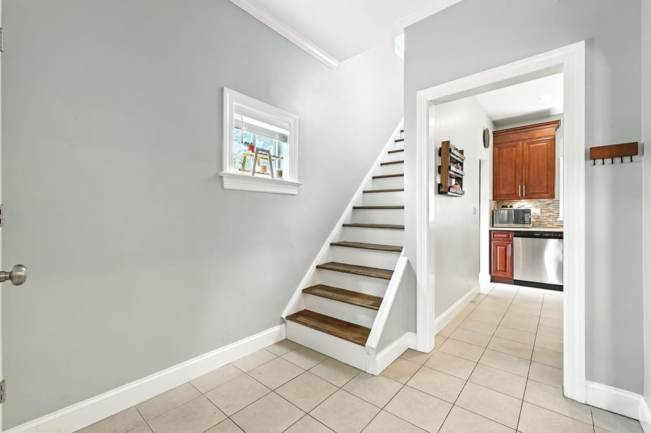 27 S Goodwin Avenue Photo 3