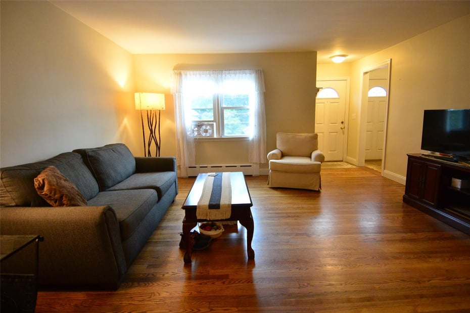 20 Oak Avenue Photo 15