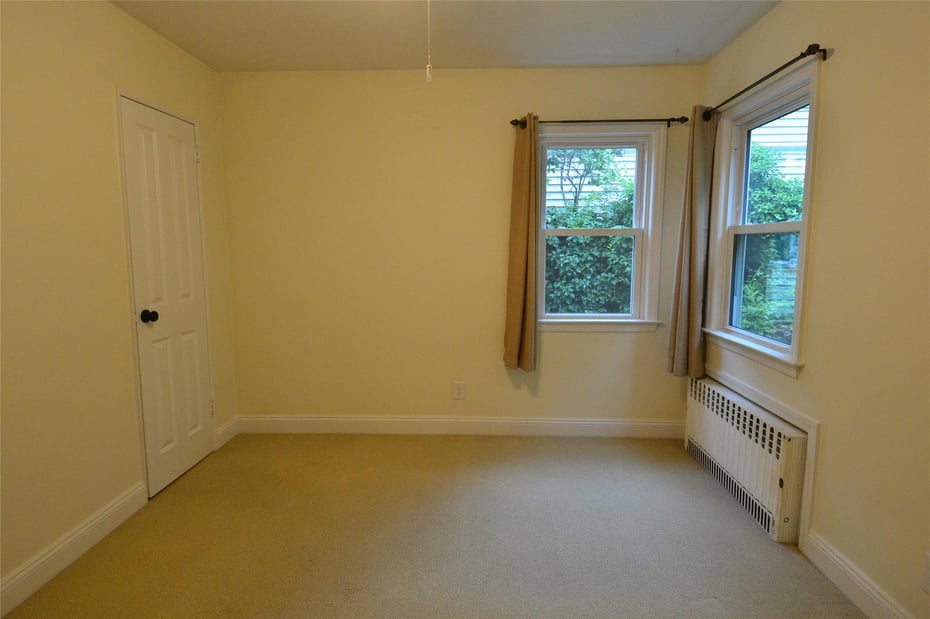 20 Oak Avenue Photo 17